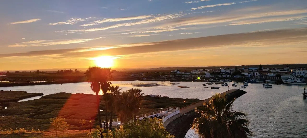 Ayamonte Centro Villa 0*,
